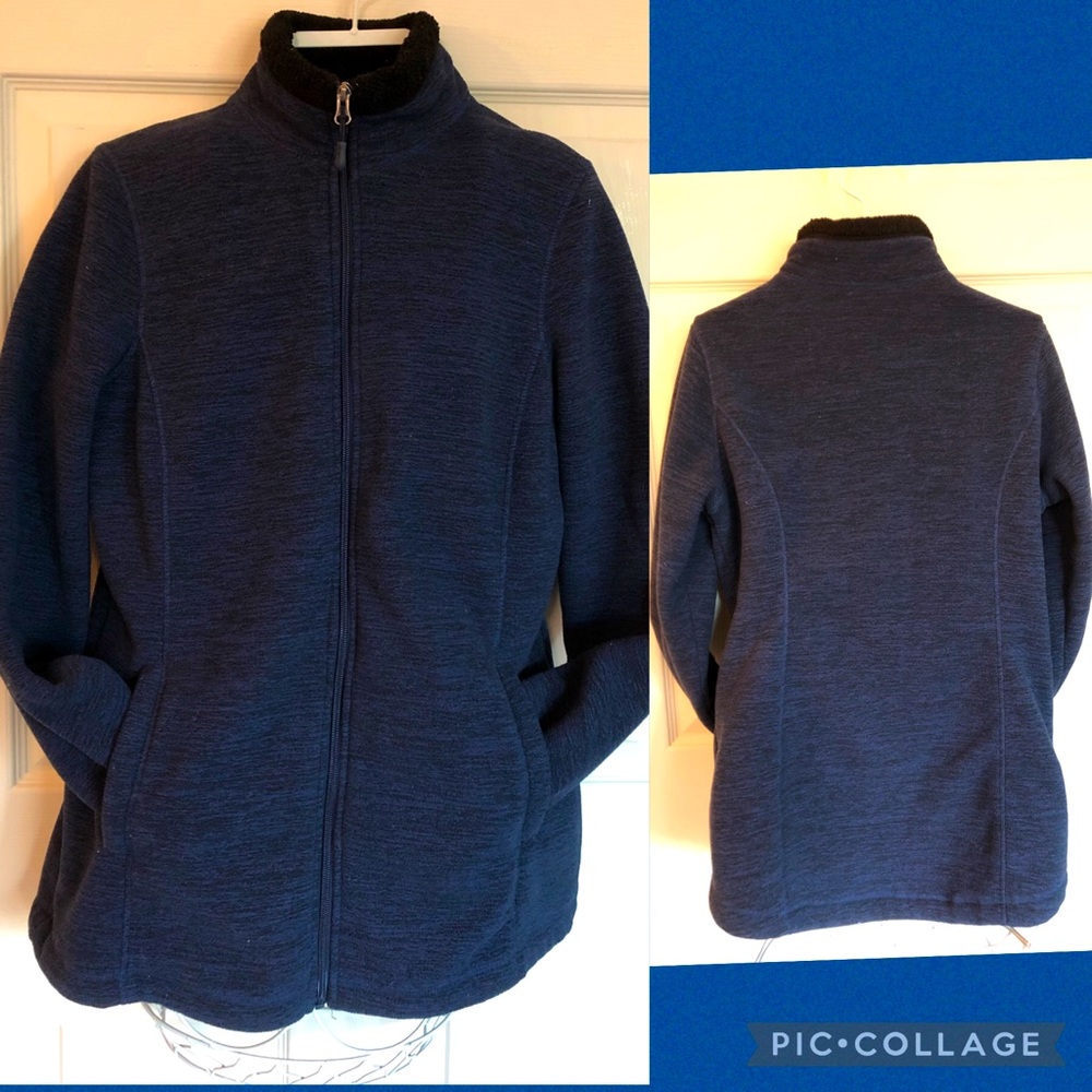 32 Degree Jacket, great condition, used a few times,dark blue color,lined.
